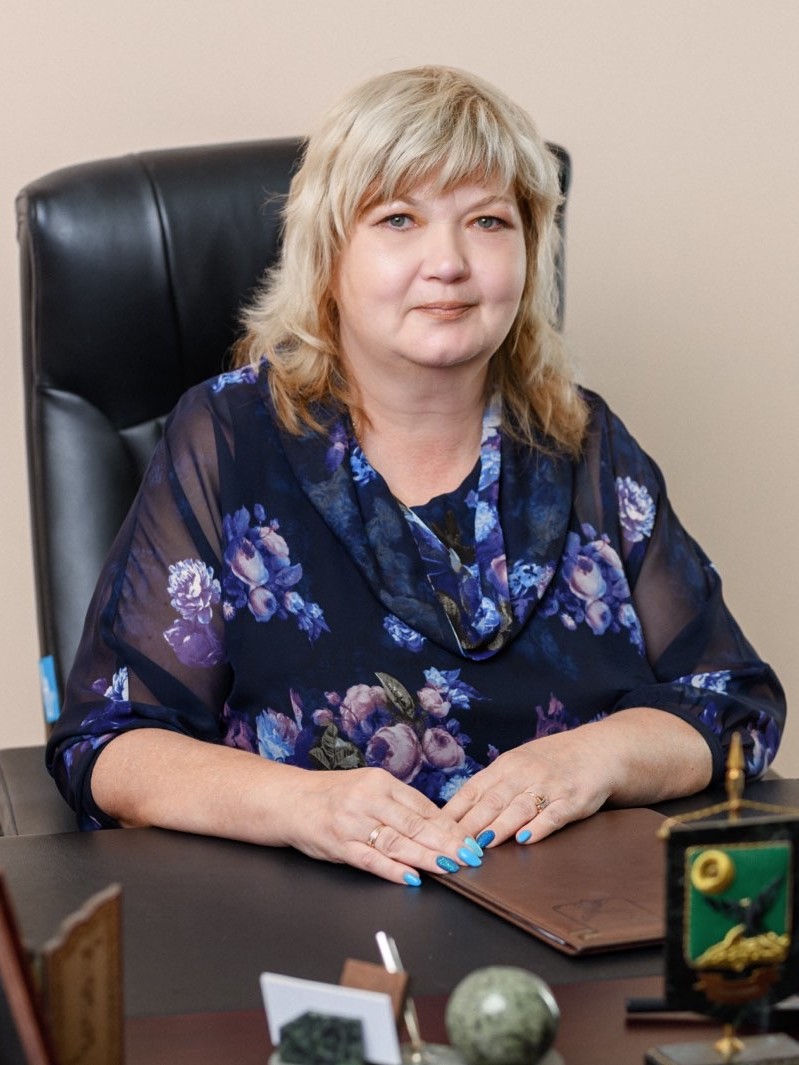 Антонова Елена Генриховна.